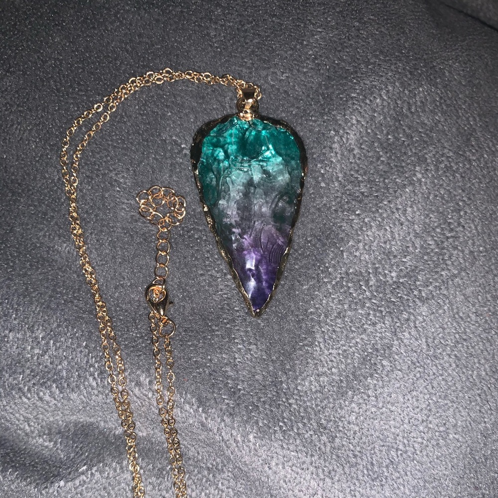 Stunning tri-color quartz necklace 🔥
